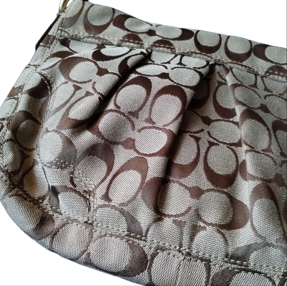 Authentic coach handbag - Picture 5 of 14